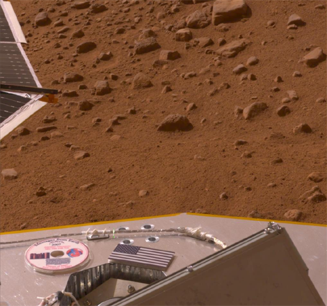 The Mars Phoenix Lander Deck May 26th 2008
