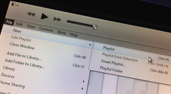 Go to File - New - Playlist (or CTRL + N)